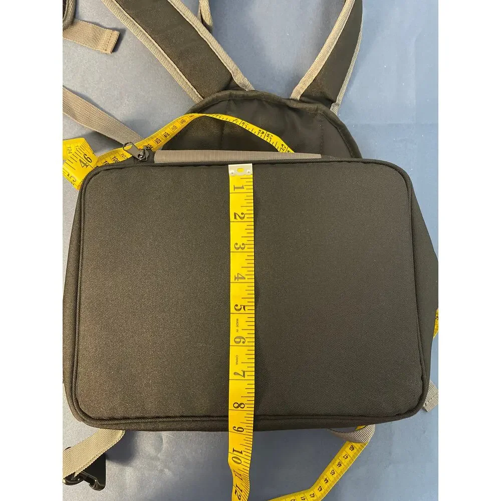 Pet Carrier Backpack Color‎ Black/Gray Brand Unknown